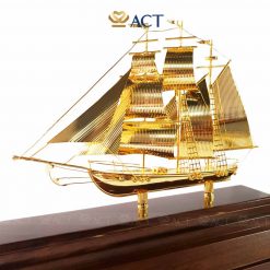 chi tiet thuyen ma vang