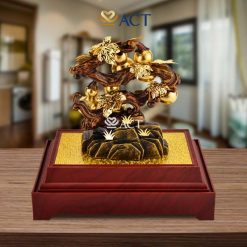 cay ho lo dat vang back