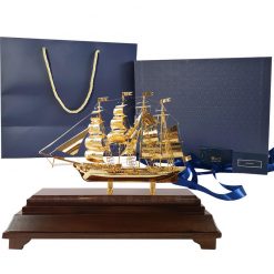 Mô hình thuyền buồm sang trọng