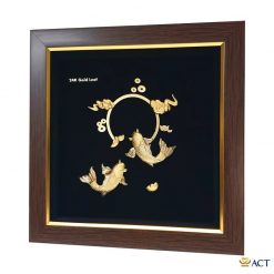 Tranh cá chép vượt vũ môn dát vàng