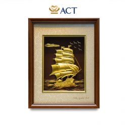Tranh thuyền buồm mạ vàng