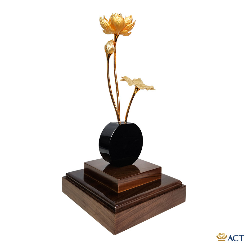 Chậu sen 3 cành dát vàng