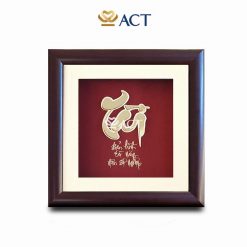 Tranh thư pháp chữ Tình dát vàng