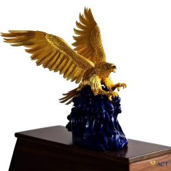 Tượng chim đại bàng dát vàng