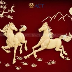 Chi tiết tranh đôi ngựa dát vàng