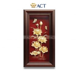 tranh hoa sen dat vang