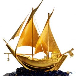 Thuyền buồm trang trí cao cấp