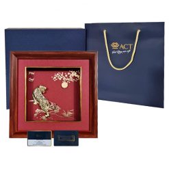 Tranh hổ dát vàng cao cấp