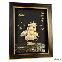 Tranh thuyền dát vàng